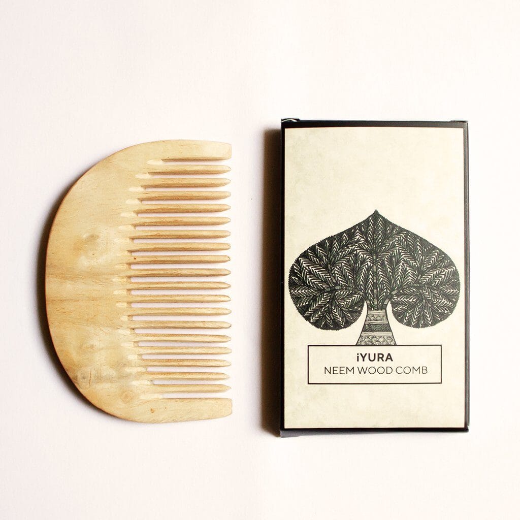 iYURA Neem Wood Comb Accessory iYURA 